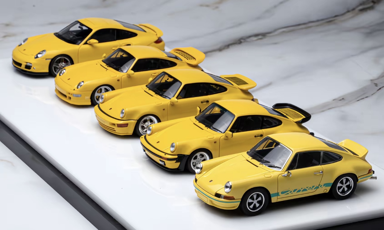 Porsche 911 成品 45°